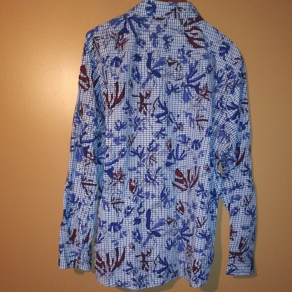 Men stylish button down - Picture 2 of 3